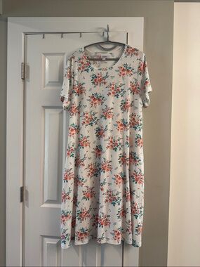 Midi Dress with Coral Floral Print Fits Large to 3X
